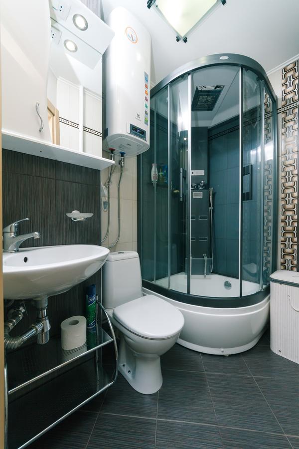 Apartment On Sevastopolska Square Kijev Kültér fotó